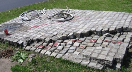 à la mémoire des victimes de Tien'anmen à la mémoire des victimes de Tien'anmen